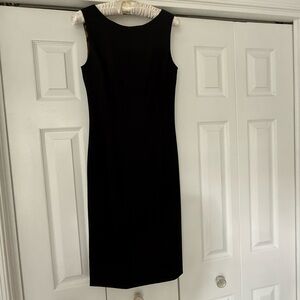 DOLCE & GABBANA Classic Sleeveless Black Dress